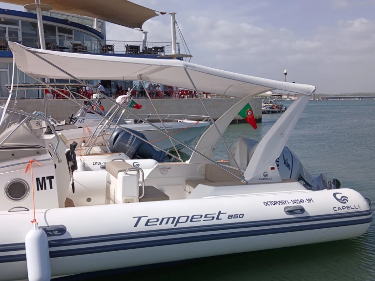 Location bateau Capelli Tempest 850 à Portimão sur Samboat