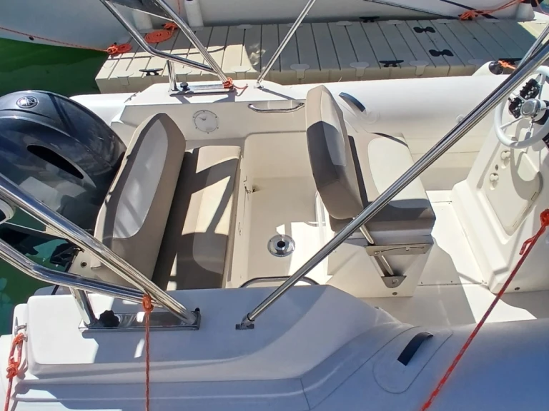 Location bateau Capelli Tempest 600 à Portimão sur Samboat