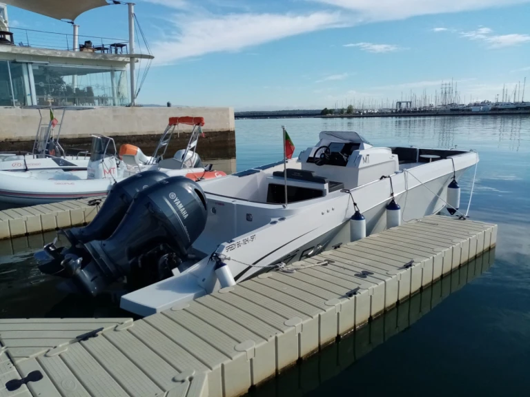 Location bateau Portimão pas cher Pacific Craft 27 RX