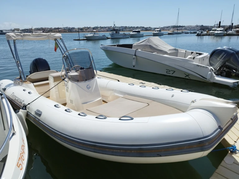 Location bateau Portimão pas cher Tempest 650