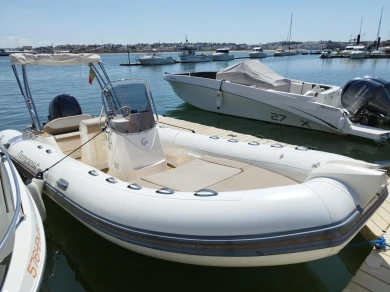 Location bateau Portimão pas cher Tempest 650