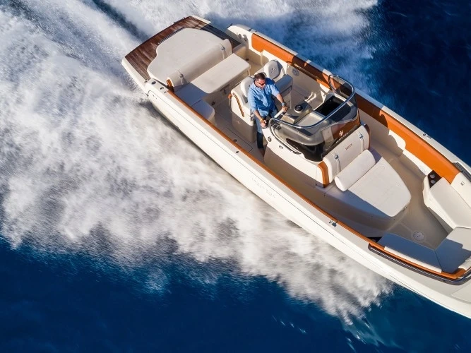 Location Bateau à moteur à Portimão - Invictus  280 SX