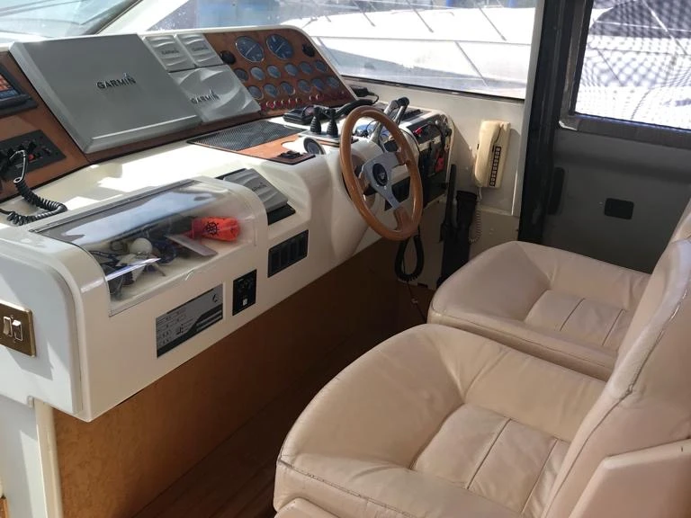 Location Yacht à Umag - Princess Princess 65 Fly