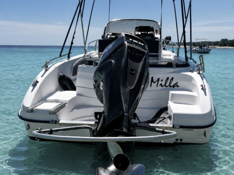 Location bateau Palavas-les-Flots pas cher Activ 555 Open