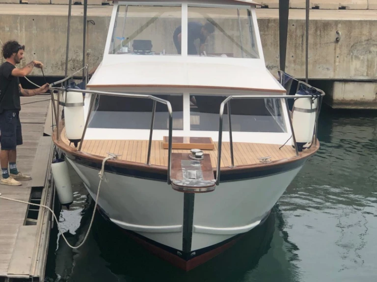 Location bateau Cris-Craft Chris-Craft Classic 30 à Port Mahon sur Samboat