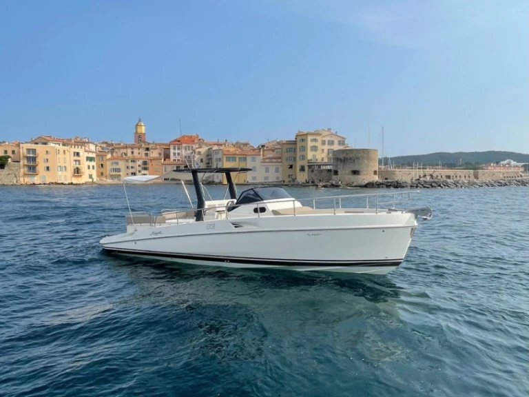 Location bateau Port Grimaud pas cher FIART 33