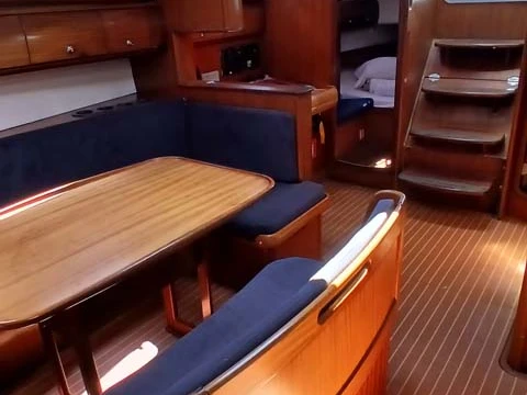 Louer Voilier avec ou sans skipper Bavaria à Gouviá