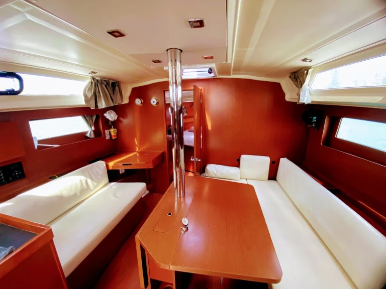Location bateau Álimos pas cher Oceanis 41.1