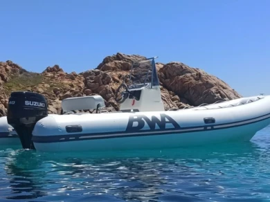 Wynajmij Bwa California 550 w Villasimius