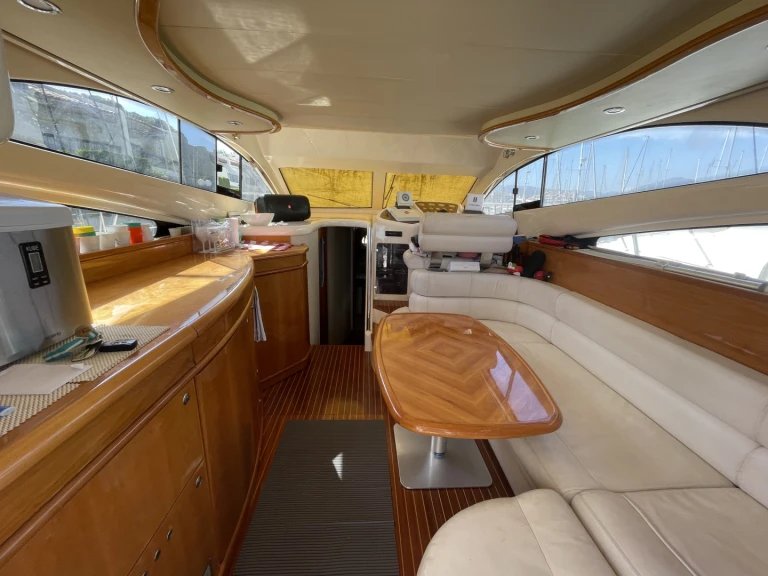 Location Bateau à moteur Intermare avec permis