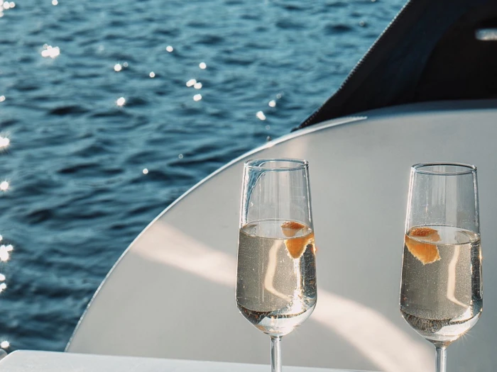Location Bateau à moteur à Cagliari - Régal Regal 2660 Commodore