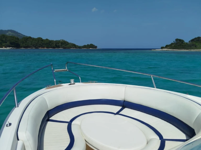 Bateau à moteur à louer à Club Nàutic Ca'n Picafort au meilleur prix