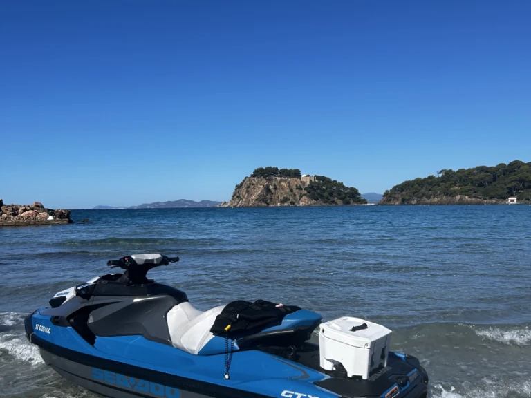 Louer Jet ski avec ou sans skipper Sea-Doo à Hyères