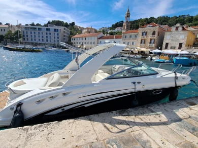 Location Bateau à moteur à Split - Chaparral 275 ssi