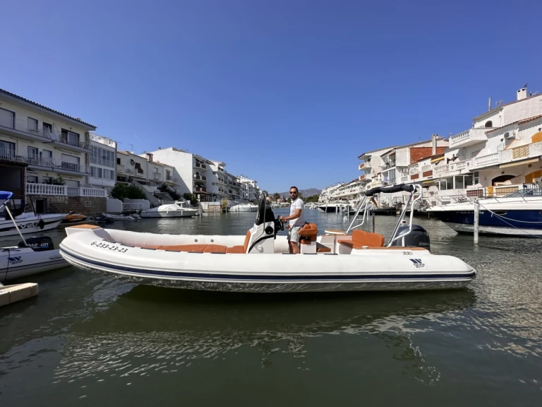 Location bateau Empuriabrava pas cher PROLINE 740