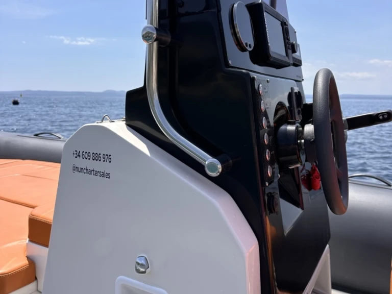 Location Semi-rigide à Empuriabrava - Tiger 650 Topline