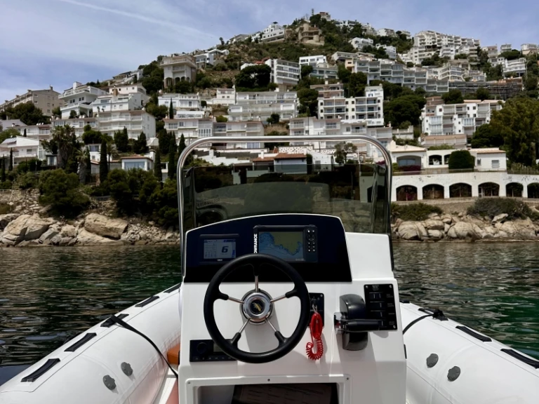 Louez un Tiger Proline 620 à Empuriabrava