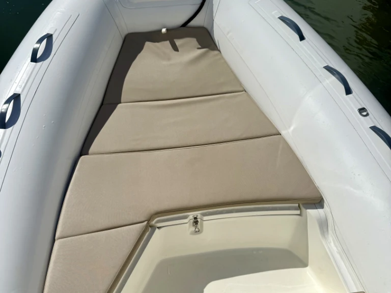 Location à Combrit - Capelli Tempest 570 sur SamBoat