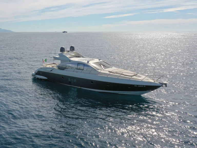 Azimut 68S a louer à Bacoli