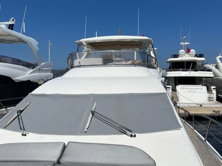 Louez un Azimut Azimut 70 à Bodrum