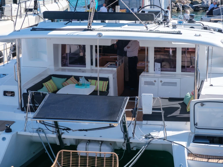 Location Catamaran à Marseille - Lagoon Lagoon 450 F