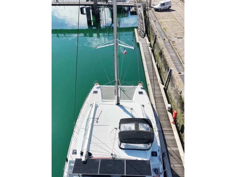Location bateau Lagoon Lagoon 450 Sport[G] à Olbia sur Samboat