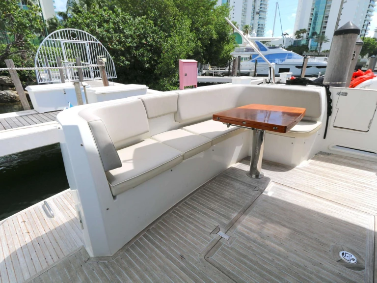 Location bateau Miami pas cher Caprice