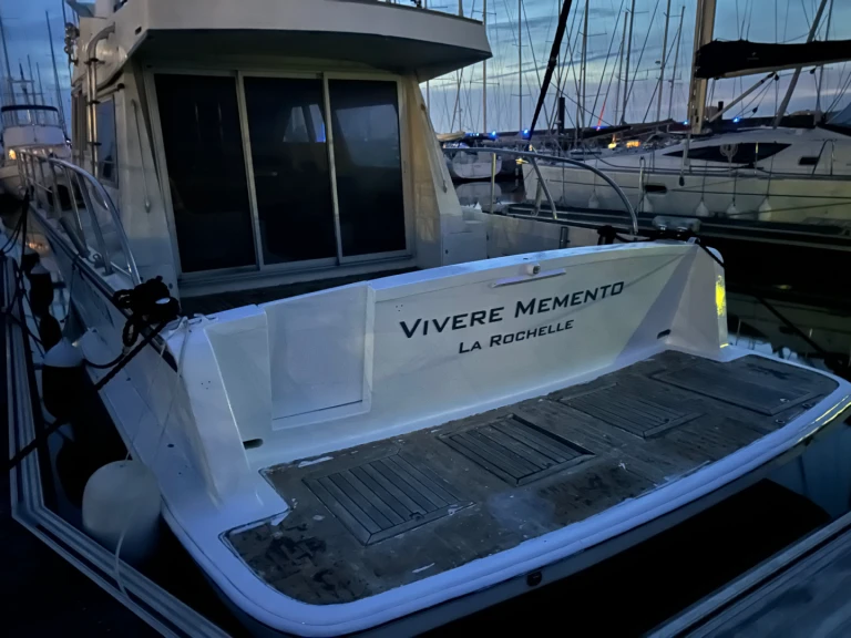 Location Bateau à moteur à La Rochelle - Guy Couach Guy Couach 1400 Fly