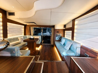 Location Bateau à moteur à Dubai Marina - Custom Made 50 MY