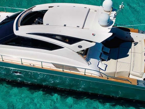 Location bateau Salerne pas cher Cayman 55 WA