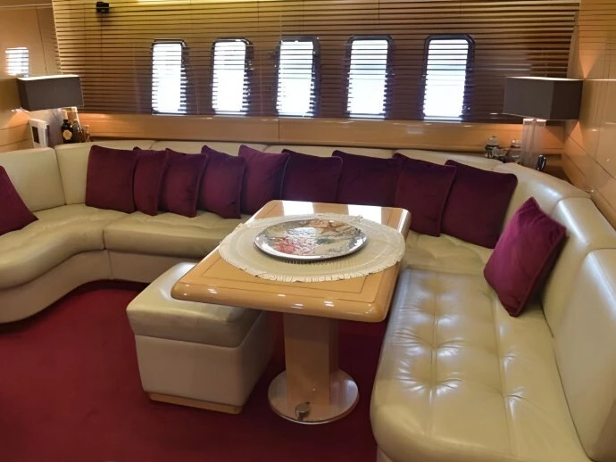 Yacht à louer à Castellammare di Stabia au meilleur prix