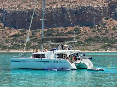 Huur een Fountaine Pajot 41 in Heraklion Municipality