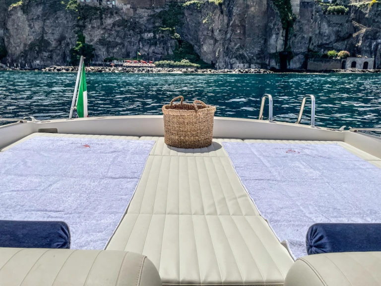 Location Yacht Itama avec permis