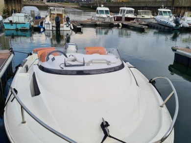 Yacht charter Dunkerque cheap Quicksilver 470 Cruiser