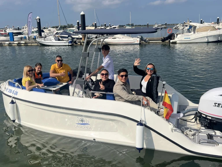 Louer Bateau à moteur avec ou sans skipper Bey Yacht à Real Club Marítimo de Huelva