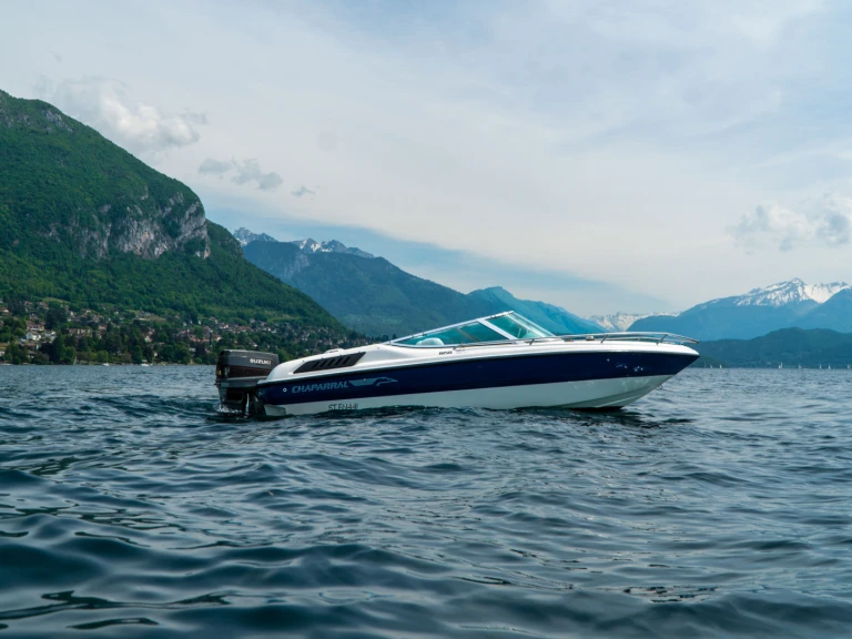 Location Bateau à moteur à Annecy - Chaparral 1850 SL