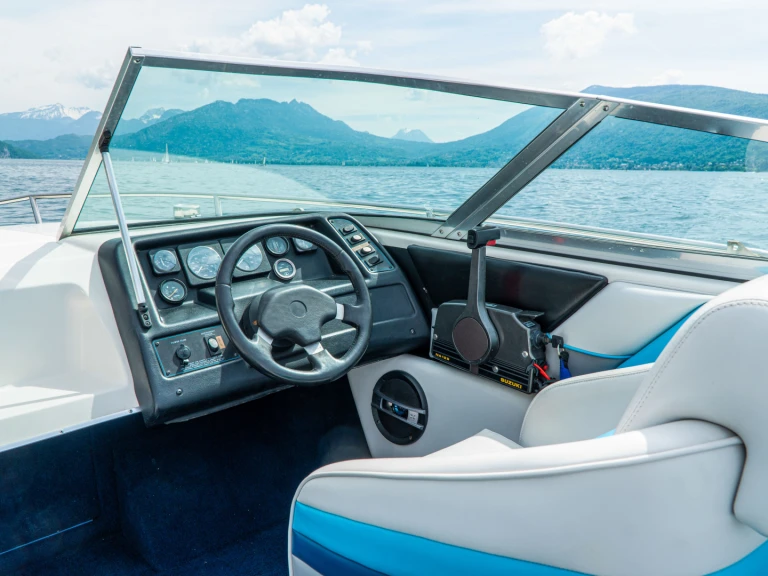 Chaparral 1850 SL a louer à Annecy