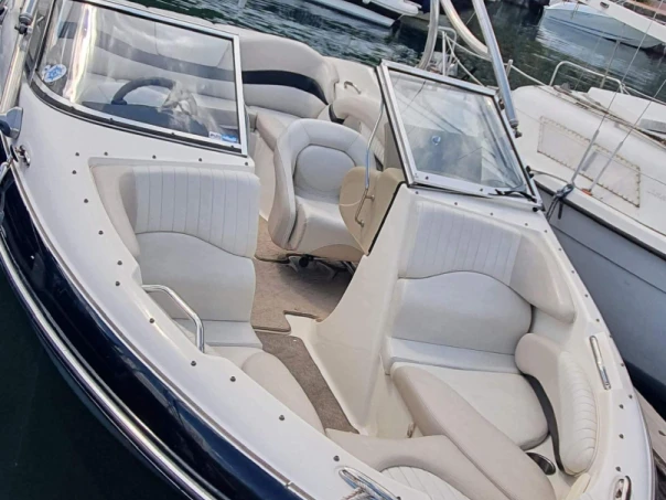 Location bateau Glastron GXL 205 à Le Bourget-du-Lac sur Samboat