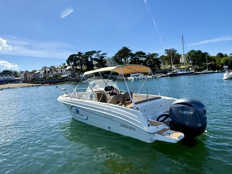 Pacific Craft Pacific Craft 670 Open a louer à Combrit