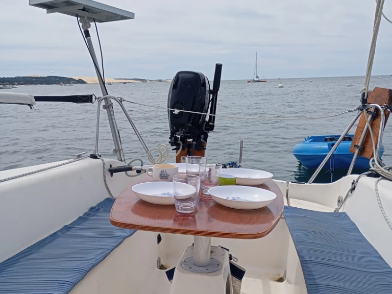 Location bateau B2 Marine Blue Djinn à Pyla sur Mer sur Samboat