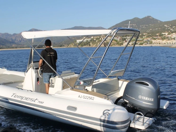 Location Semi-rigide à France - Capelli Tempest 700 Sun