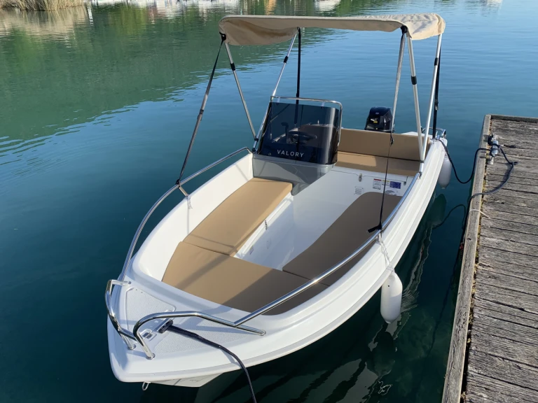 Valory V440 a louer à Annecy