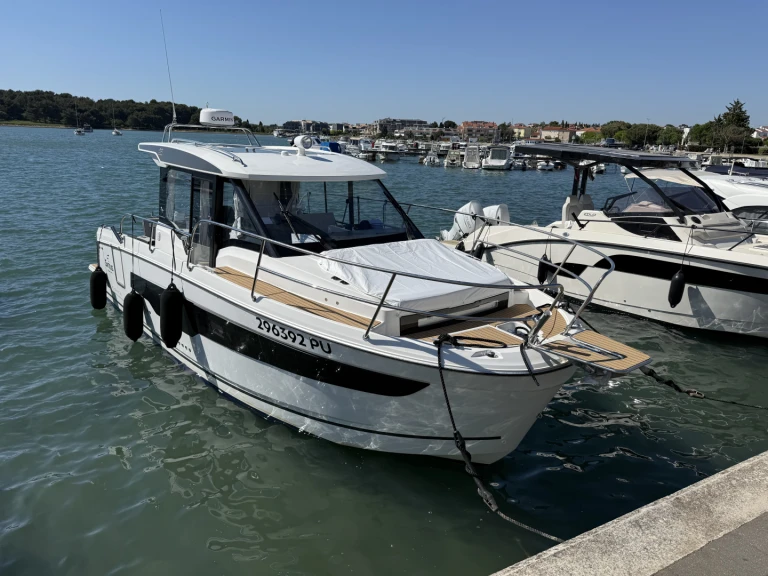 Location Bateau à moteur à Medulin - Jeanneau Merry Fisher 895 Cruiser