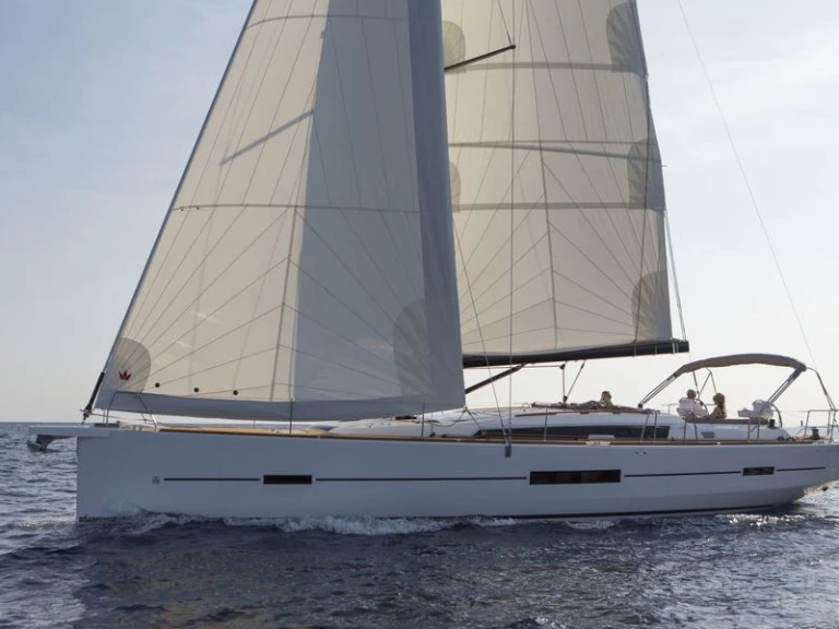 Location bateau Furnari pas cher Dufour 520 Grand Large