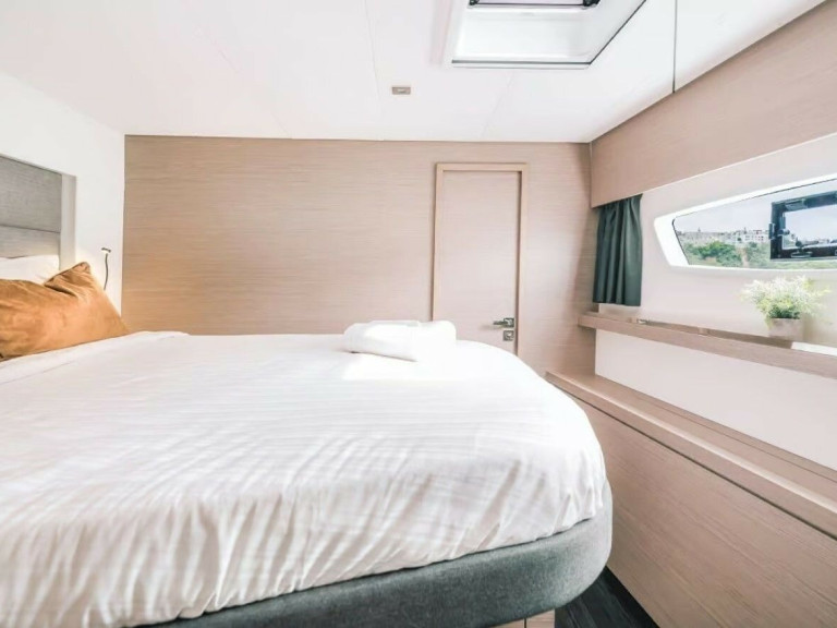 Fountaine Pajot Tanna 47 a louer à Le Marin