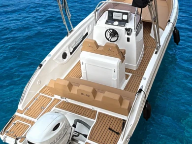 Alquiler de barcos l'Escala barato de XC22