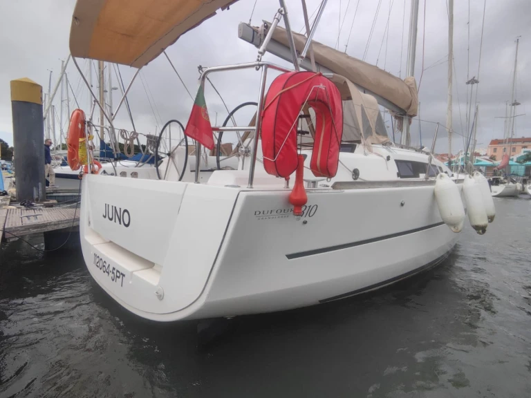 Louez un Dufour Dufour 310 Grand Large à Ayamonte