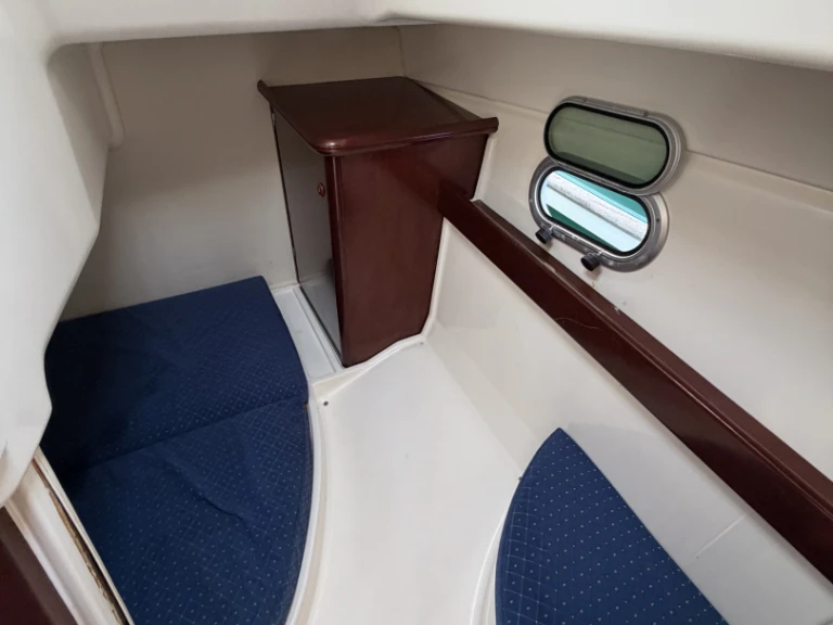 Bateau à moteur à louer à Saint-Raphaël au meilleur prix
