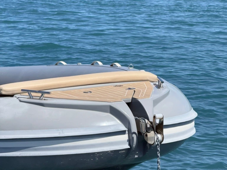 Location bateau Salpa Salpa Soleil 28 à Antibes sur Samboat