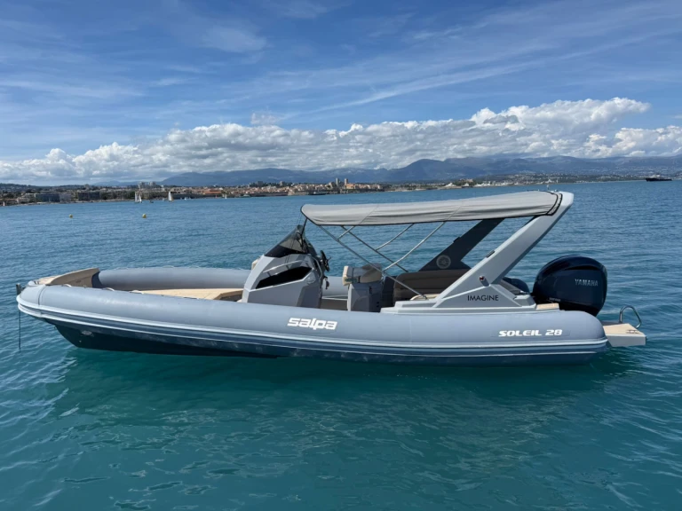 Location Semi-rigide Salpa avec permis